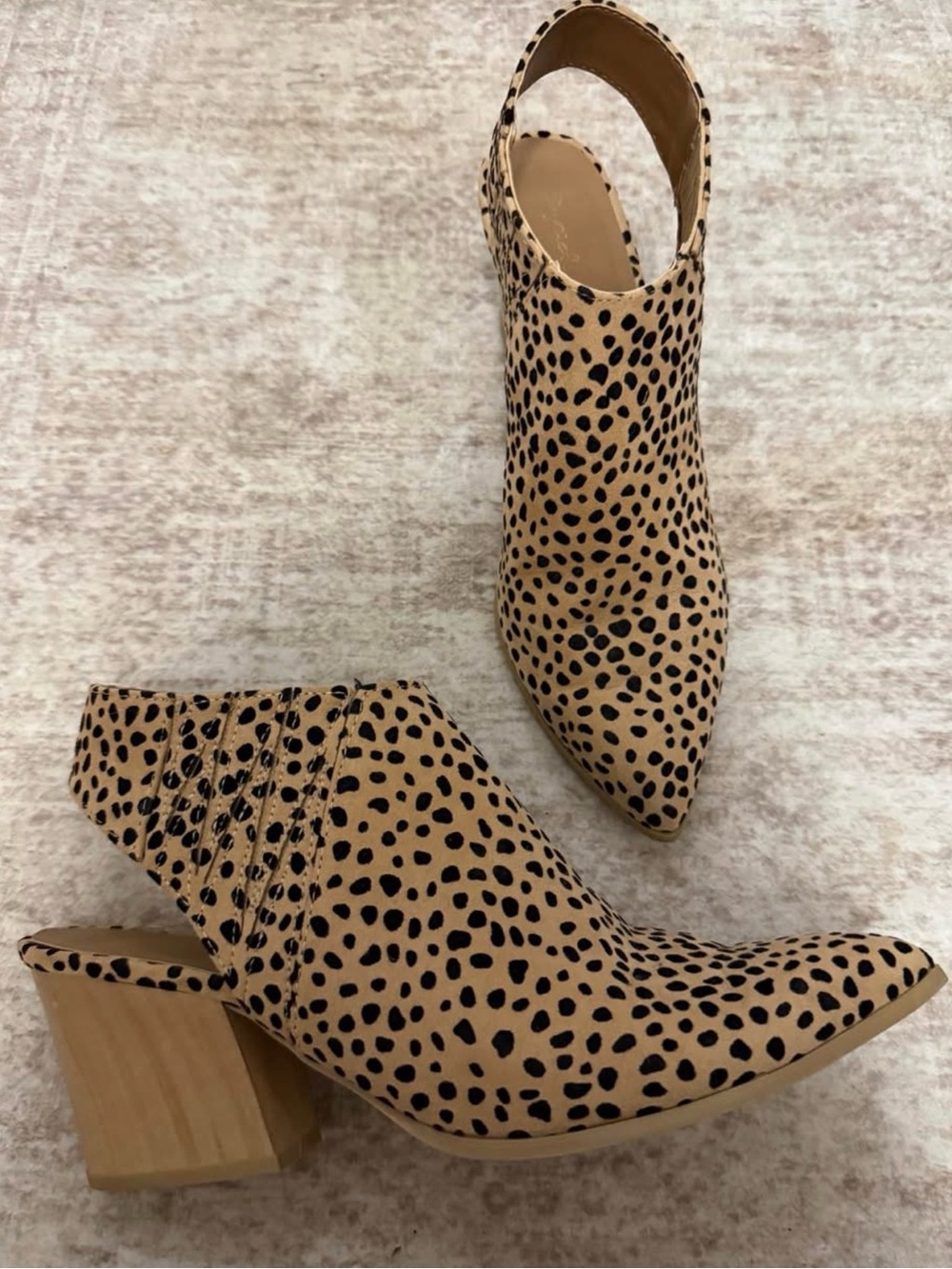 Qupid Tan and Black Cheetah Slingback Booties